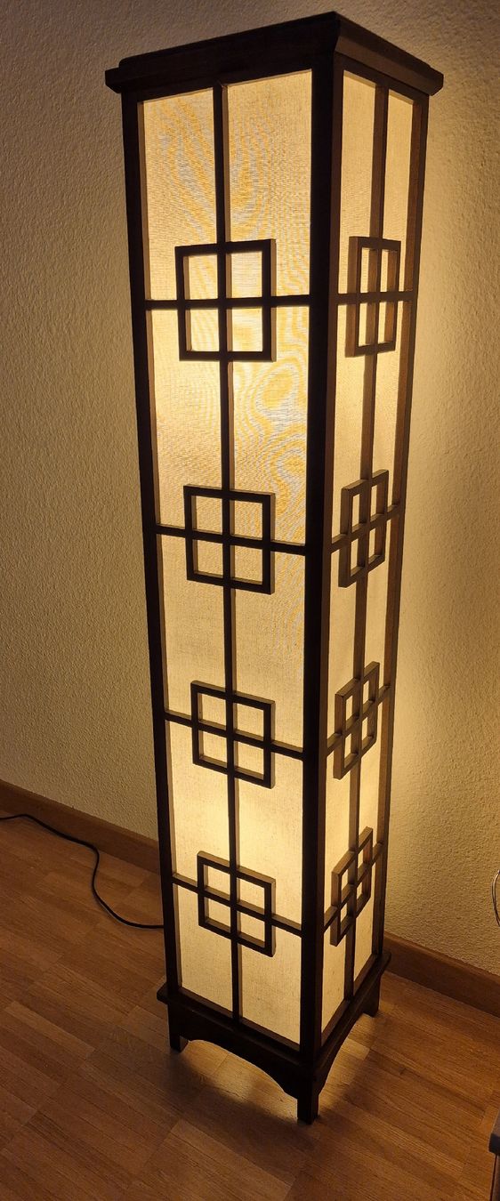 Lampes: Wunderschöne, besondere Standlampe – D'occasion à Horgen par Sonja-Maria 1