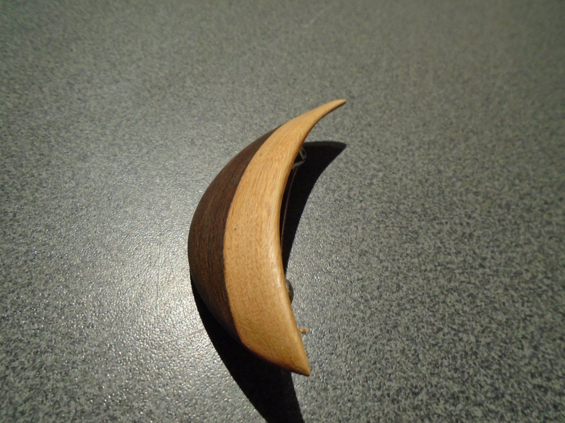 Accessori per capelli: Haarspange Mondsichel hell-/dunkels Holz – Usato da Zürich venduto da abraxas1291
