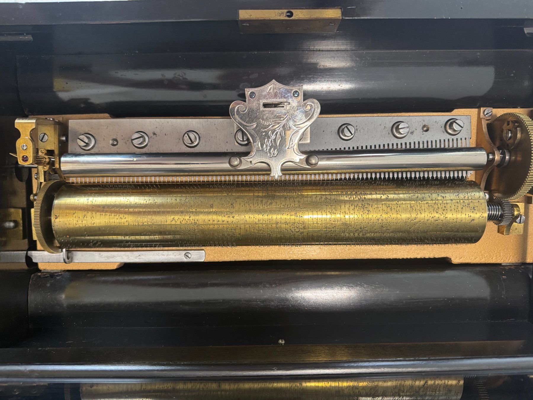 Carillon: boite à musique ancienne – Usato da Péry venduto da lecrampet 7