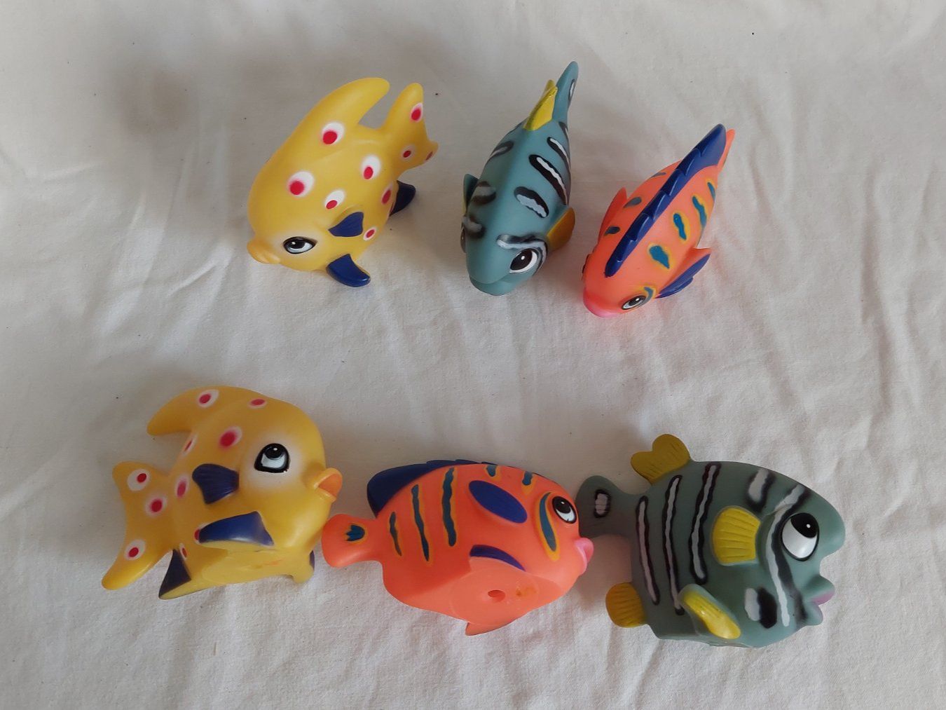 Jouets: 6 grosse Quitischi Fische – D'occasion à Uitikon Waldegg par Smeragol