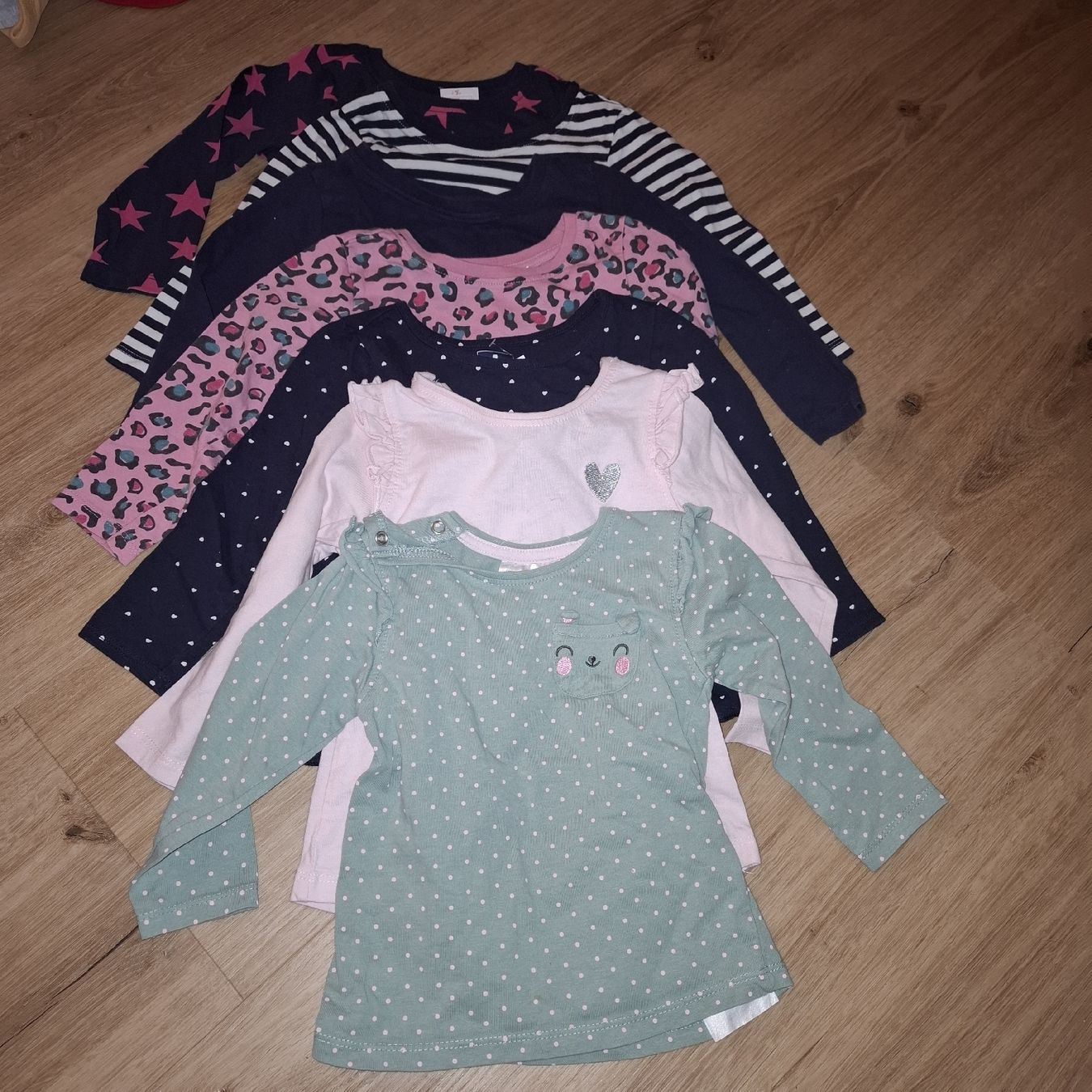 Lotti & Set di vestiti: Kleiderpaket Mädchen Grösse 86 – Usato da Bülach venduto da JAYA379 1