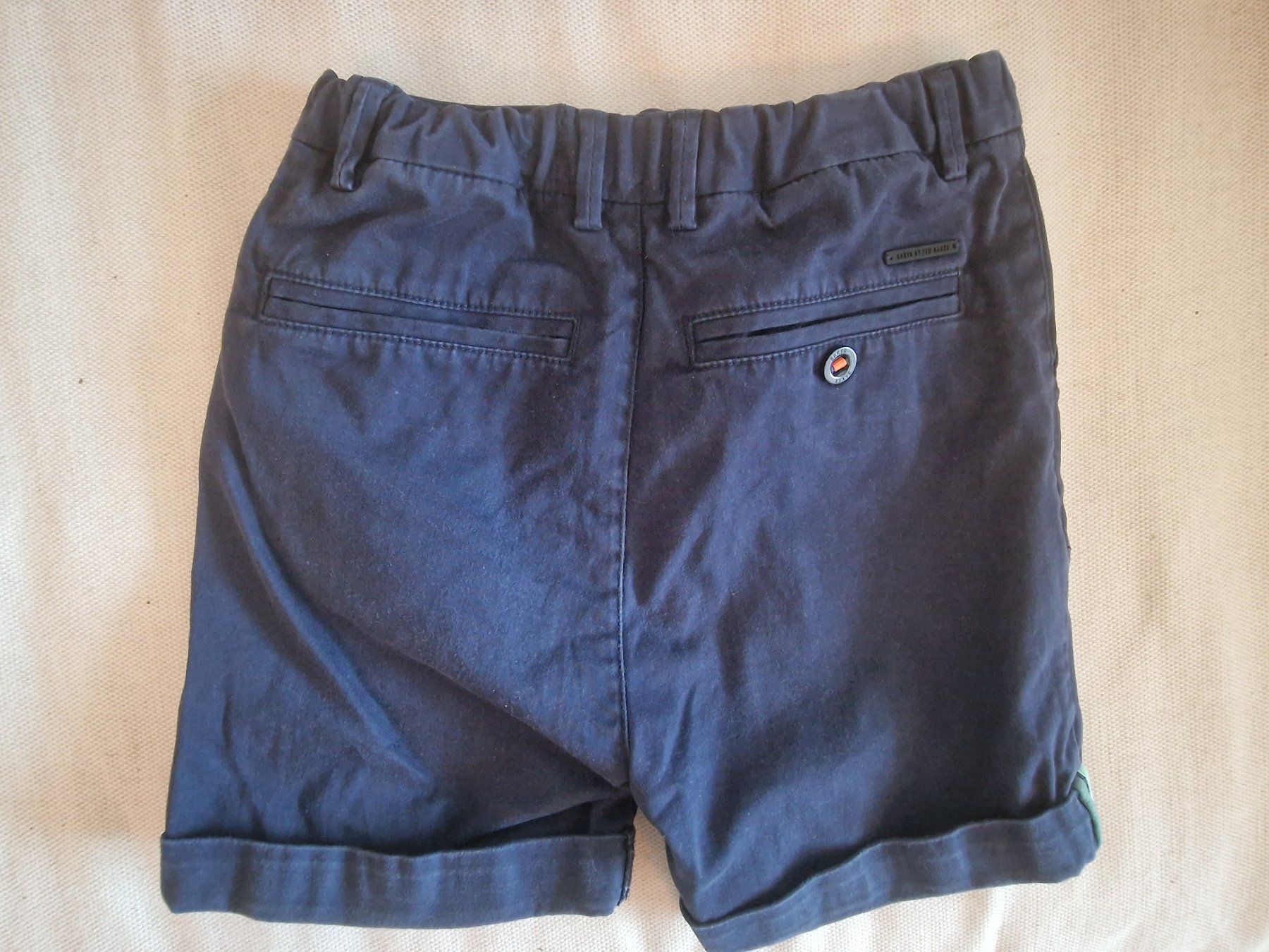 Ted Baker Pantaloni: chice Shorts von Ted Baker Gr. 128 – Usato da Zürich venduto da Pemberleys 1