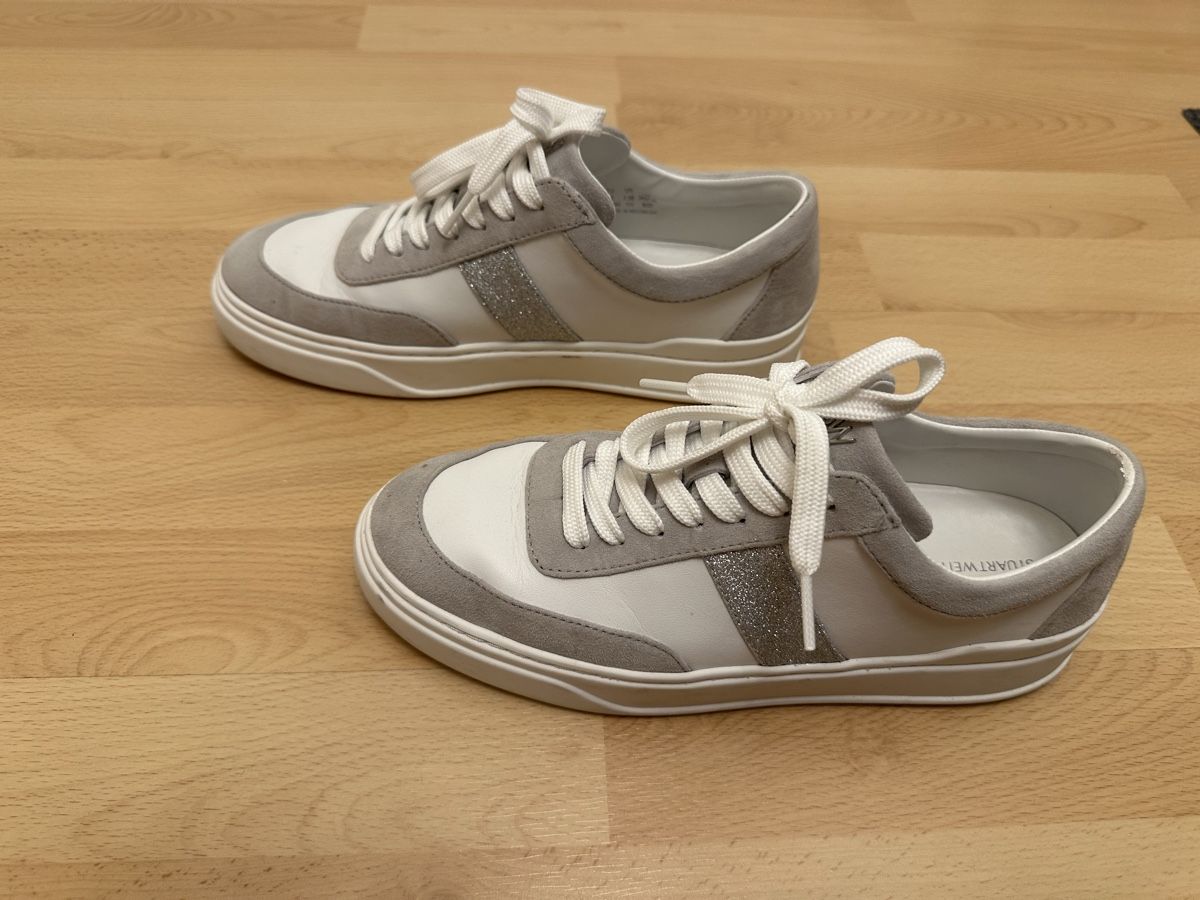 Stuart Weitzman Scarpe da donna: Sneakers Stuart Weitzman Grau Weiss Leder Grösse 38 – Usato da Zug venduto da S6403 3