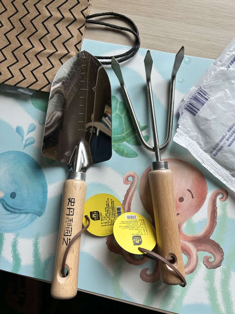 Tous les outils: Gartenwerkzeug – Neuf (Voir description) à Zürich par Mmmico