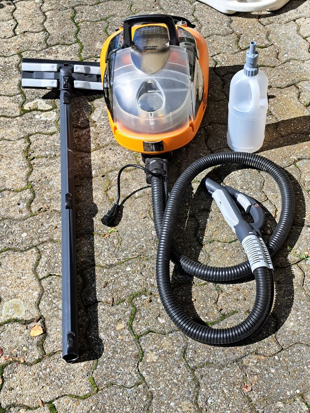 Pulitori a vapore: Dampfreiniger mit Staubsaugerfunktion – Usato da Boll venduto da jassfan 2