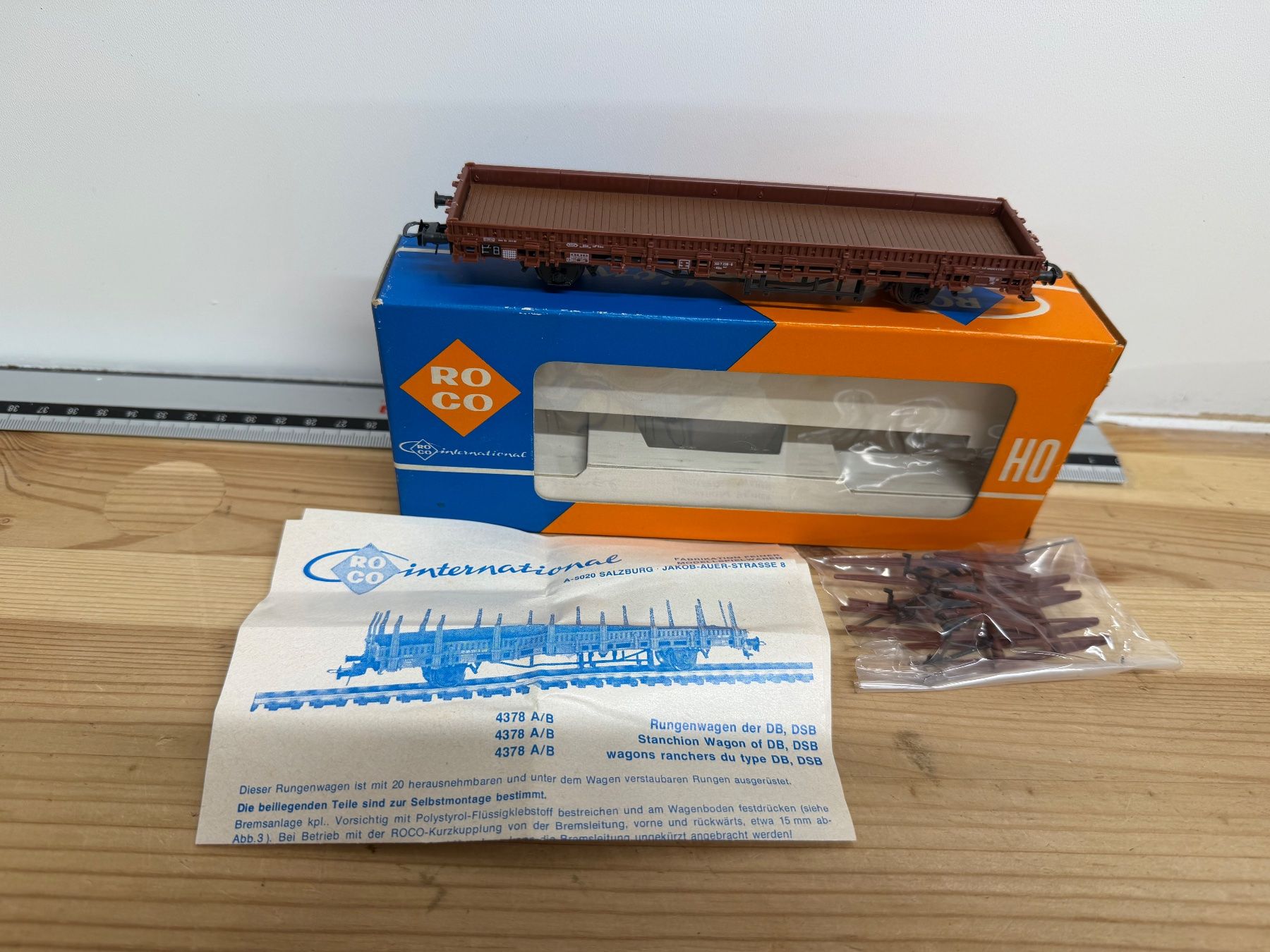 Roco Modellini di ferrovie: Spur H0 Roco 4378A Rungenwagen DC – Usato da Büsserach venduto da ModellbahnDepot 1