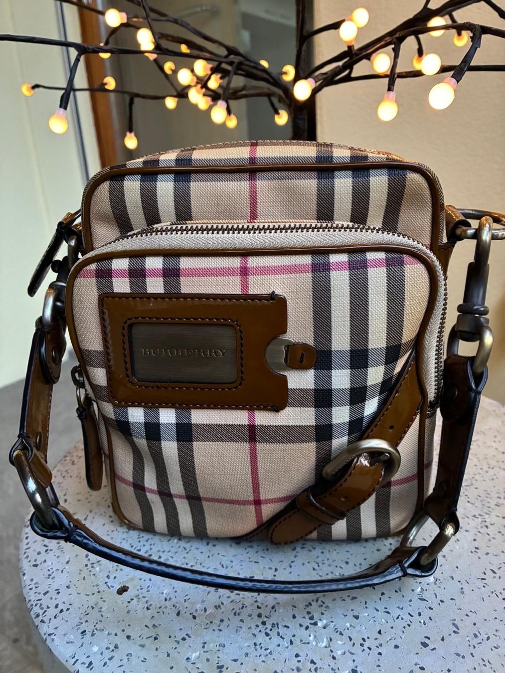 Burberry Sacs femmes: BURBERRY – Neuf (Voir description) à Rümlang par har_z6qv 1