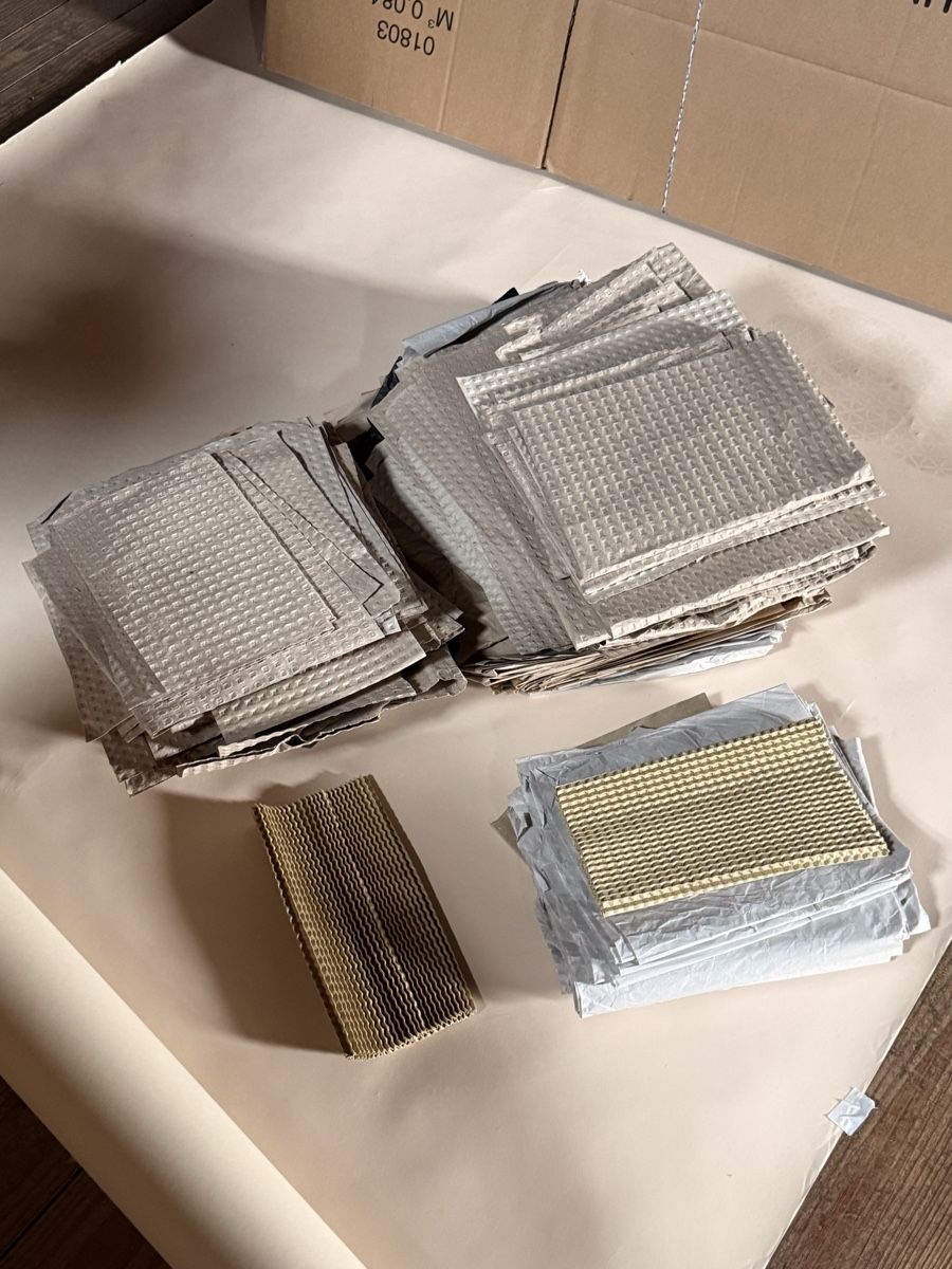 Materiale di riempimento: Packpapier für Umzug – Usato da Zürich venduto da El-Ga 1