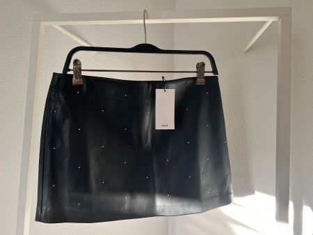 MANGO Minirock Faux Leather NEU mit Etikett, Gr. M, schwarz