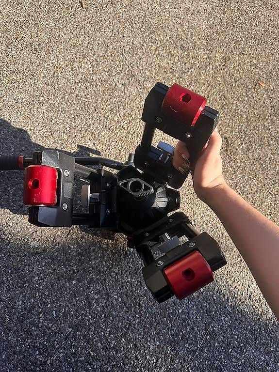 Stative & Stativköpfe: Manfrotto Mini-Stativ und 502HD Videokopf – Gebraucht aus Frauenfeld von fil_9t6t 3