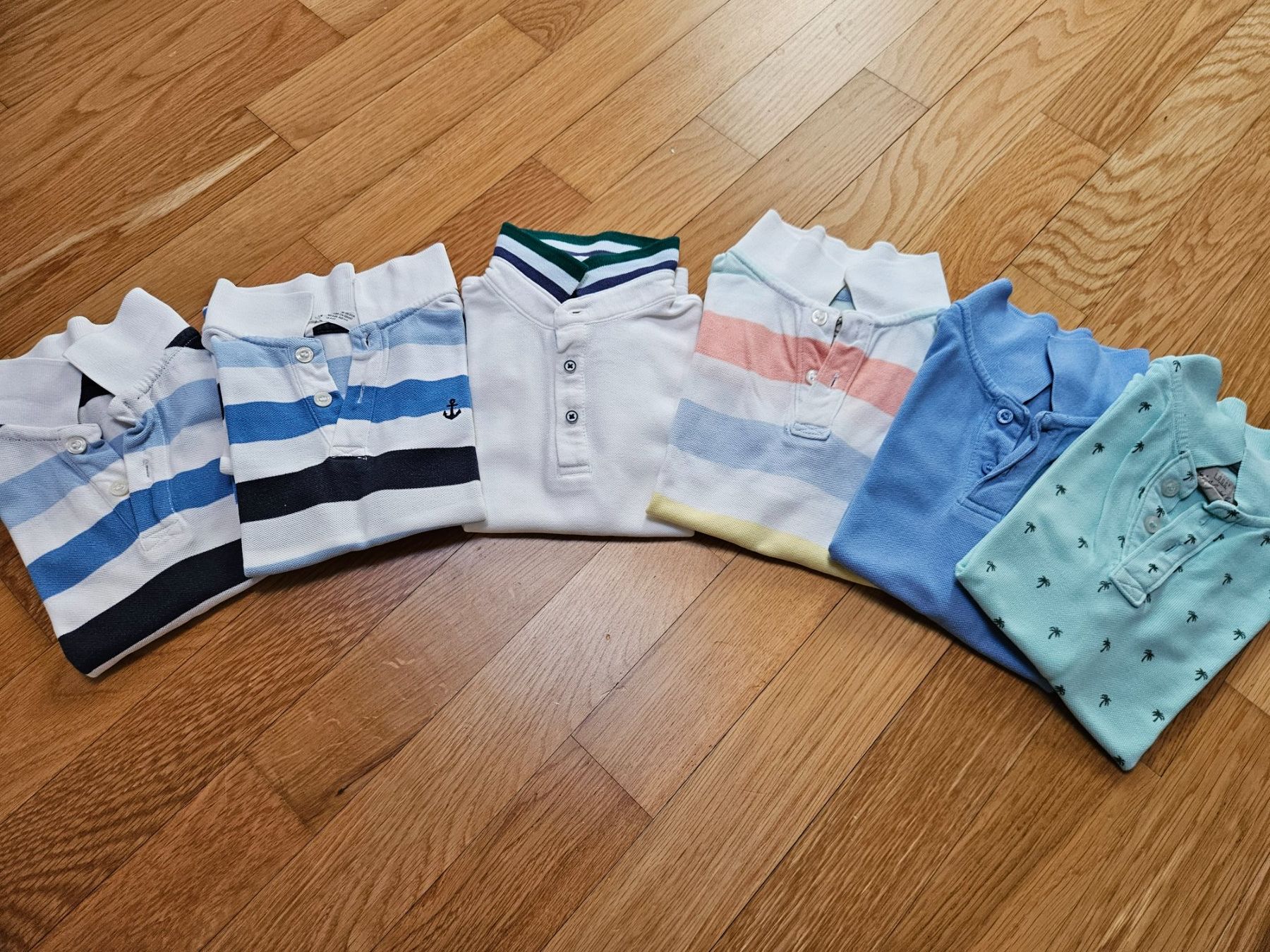 H&M Camicie, T-shirt & Polo: 6 Poloshirt 110/116 – Usato da Hünenberg venduto da lexli06