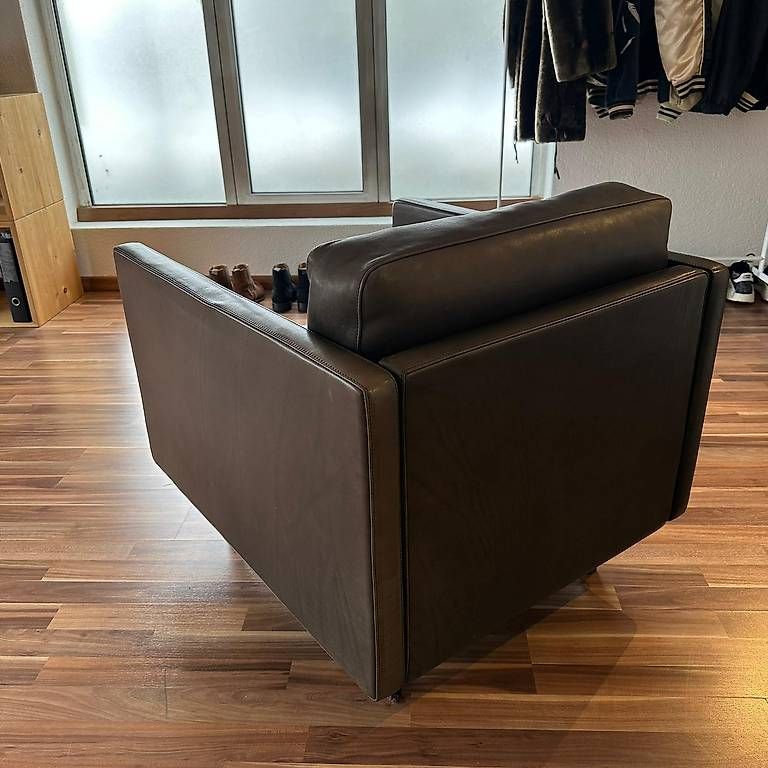 Poltrone: Designer Sessel, Handgefertigtes Schweizer Produkt – Usato da Lachen SZ venduto da ennioc