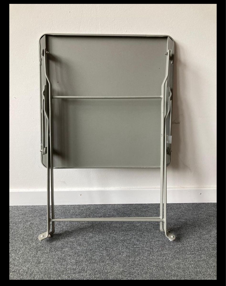 Tische: Folding camping table, grey, like new! – Gebraucht aus Mehlsecken von Reymau 3