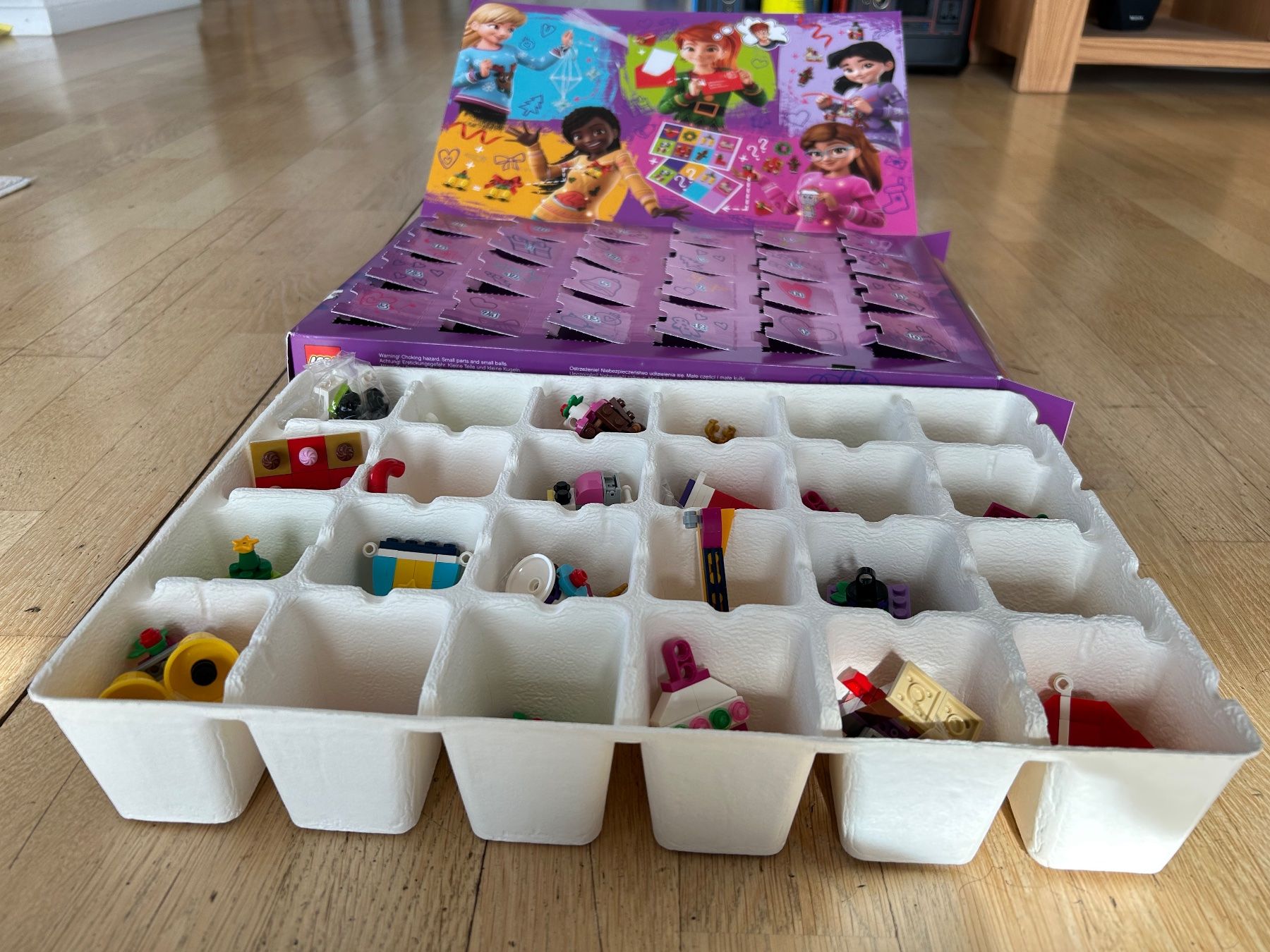 Lego Kit di costruzioni: LEGO Friends Adventskalender 2019 – Usato da Biel/Bienne venduto da RTrudeau 4