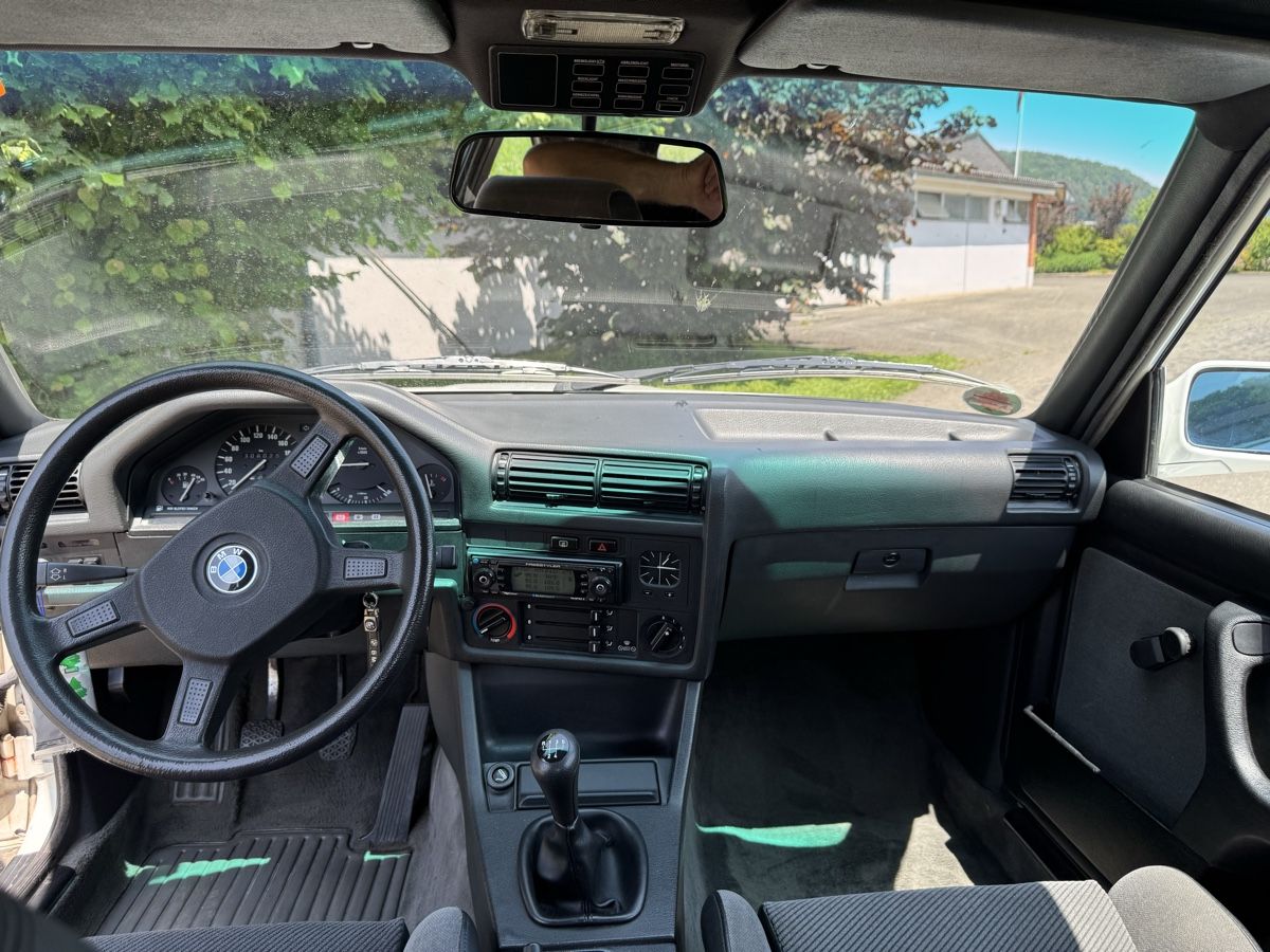 BMW Automobili: BMW 325ix E30 Baur TC Cabrio, Veteran Zulassung – Usato da Würenlos venduto da Fejzo1987 5