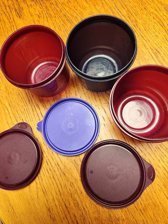 Tupperware Contenitori & Simili: Tupperware 3er Set Behälter 660ml wie Trendy – Usato da Gstaad venduto da Meiel2020 2