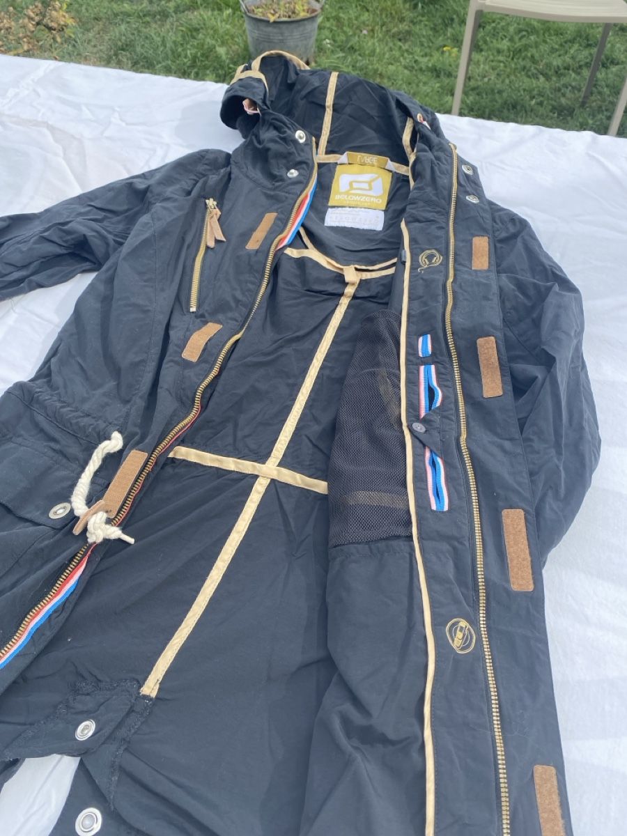 Giacche: Veste style parka légère – Usato da Lonay venduto da Ikoko 2