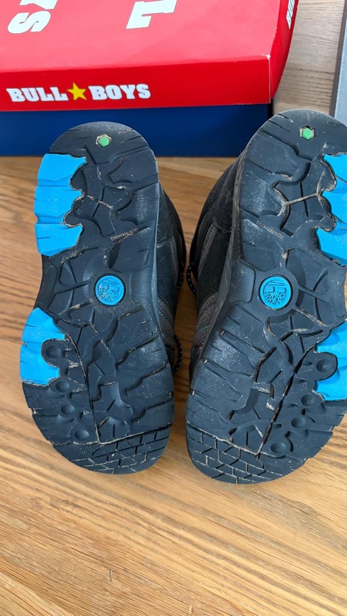 Timberland Scarpe per ragazzi: Timberland Kinder Wanderschuhe Gr. 29 – Usato da Ostermundigen venduto da katant 2
