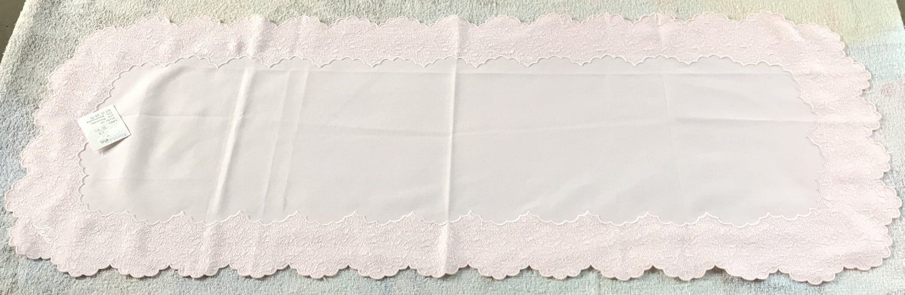 Altra biancheria da tavola: TISCHLÄUFER NEU CA. 35X90CM – Nuovo (secondo la descrizione) da Ostermundigen venduto da wini63