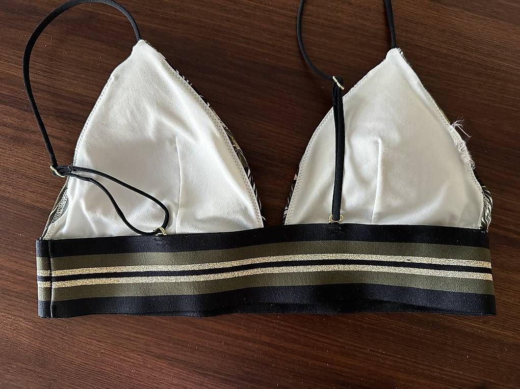Tops: Bikini Oberteil – Gebraucht aus Zürich von isa_yzc7 1