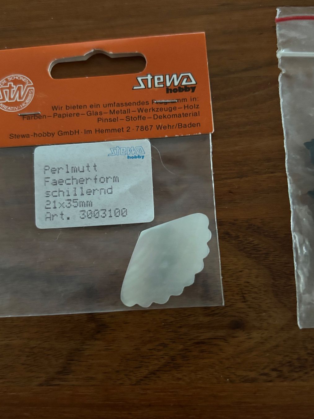 Bastelsets: Bastelzubehör Fächer und Blätter – Neu und originalverpackt aus Balsthal von Uroby 1