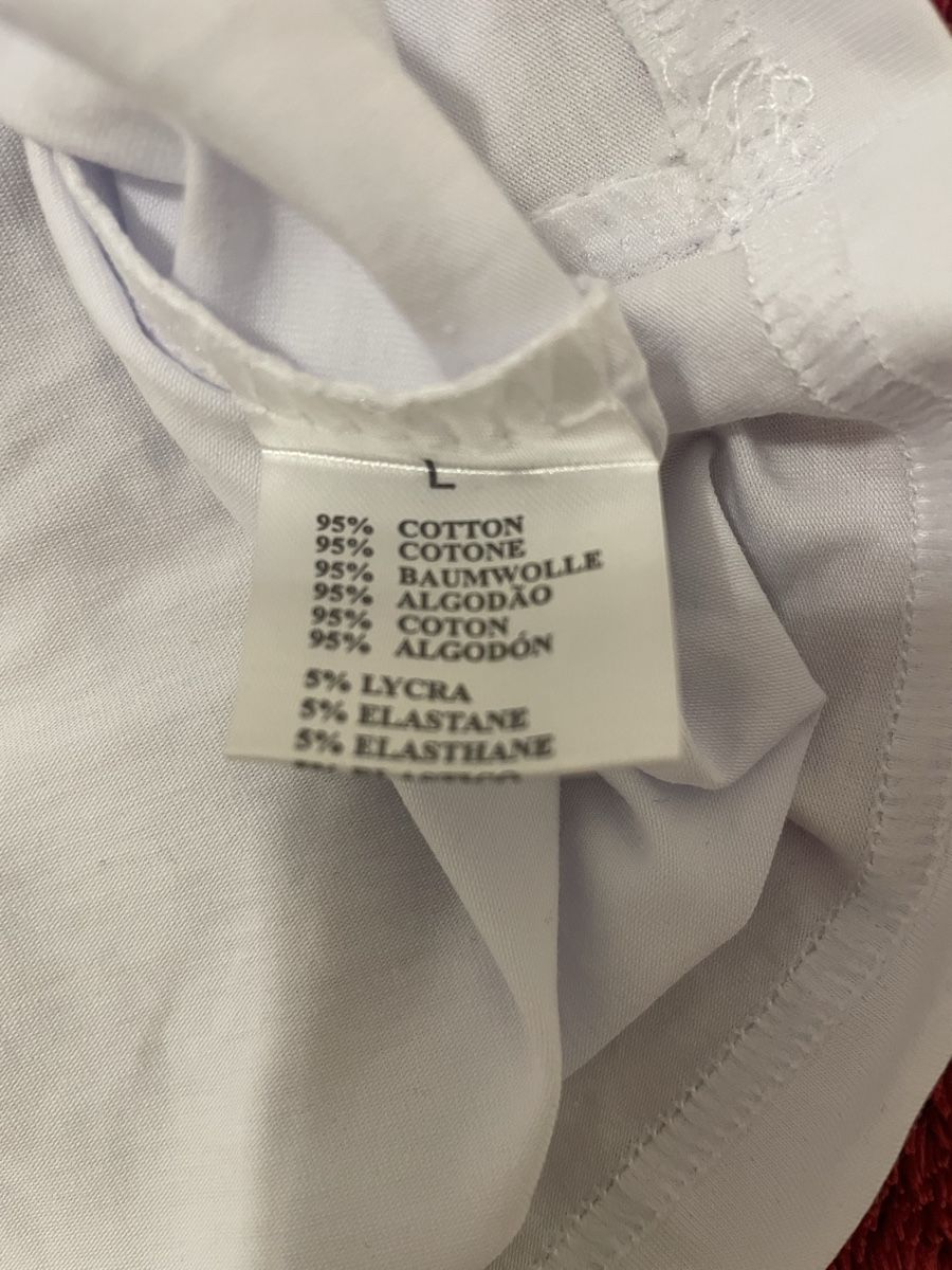T-shirt: T Shirt – Nuovo (secondo la descrizione) da Berikon venduto da TheMangle 2