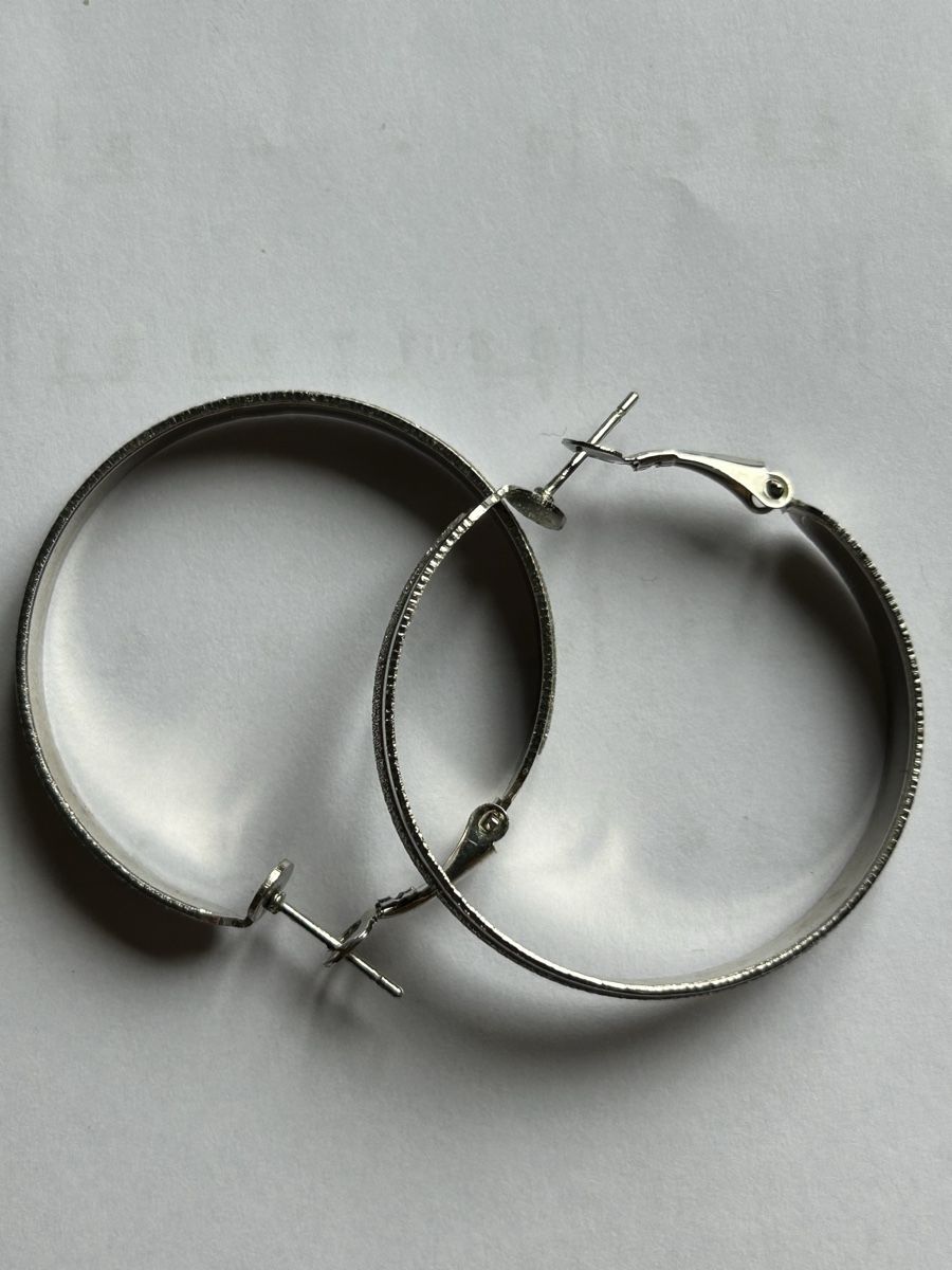 Ohrringe & -stecker: Earring Collection - 7 Pairs for Every Occasion – Gebraucht aus Genève von Noemie.wrmsi 1