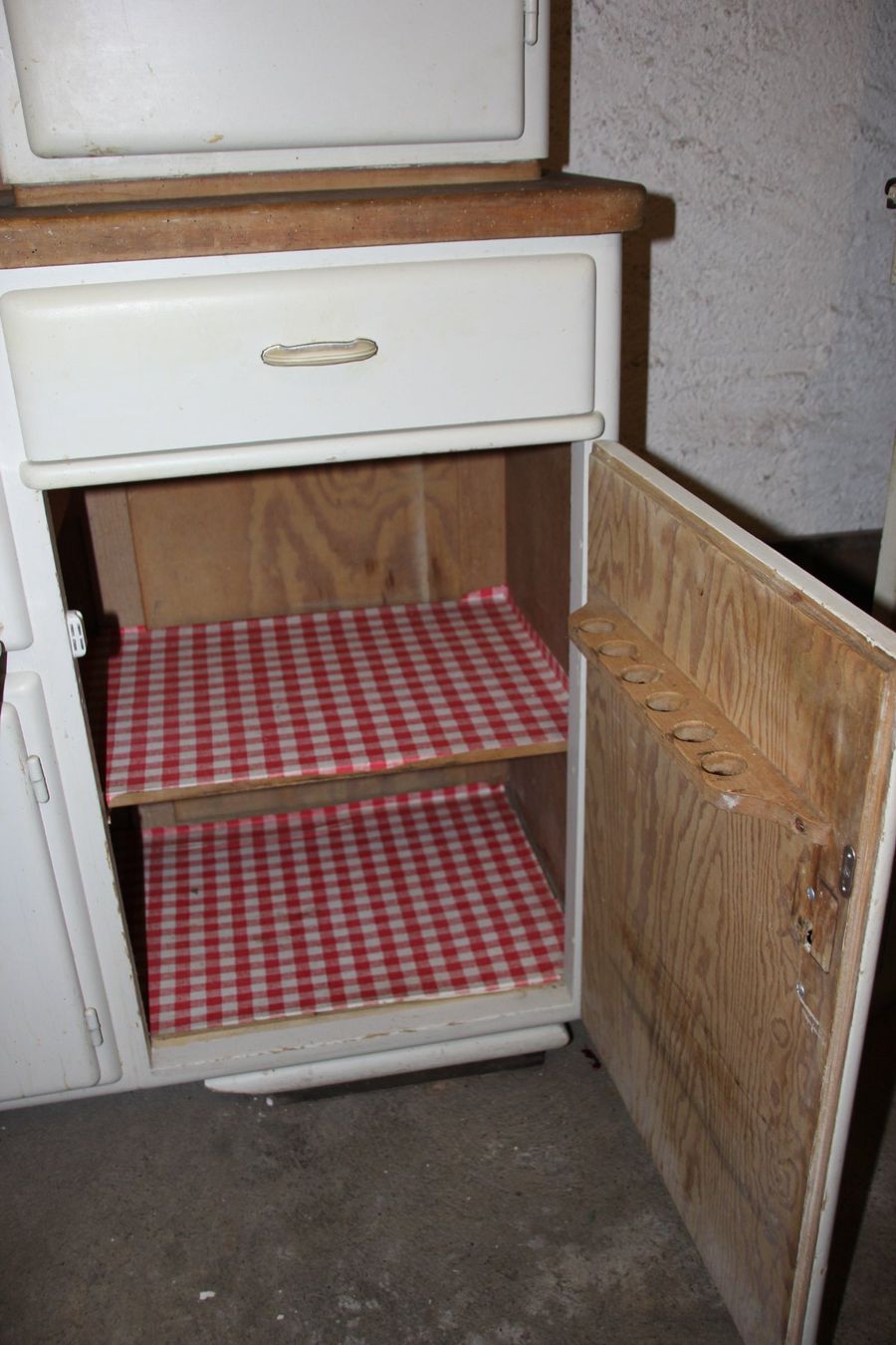 Credenze: Küchenbuffet antik weiss zur Renovation – Usato da kleindöttingen venduto da kurtli00 7