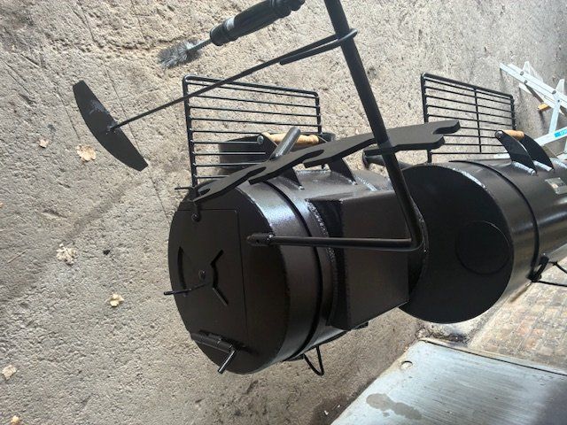 Griglie: Smoker Grill – Usato da Mels venduto da Sb83 3