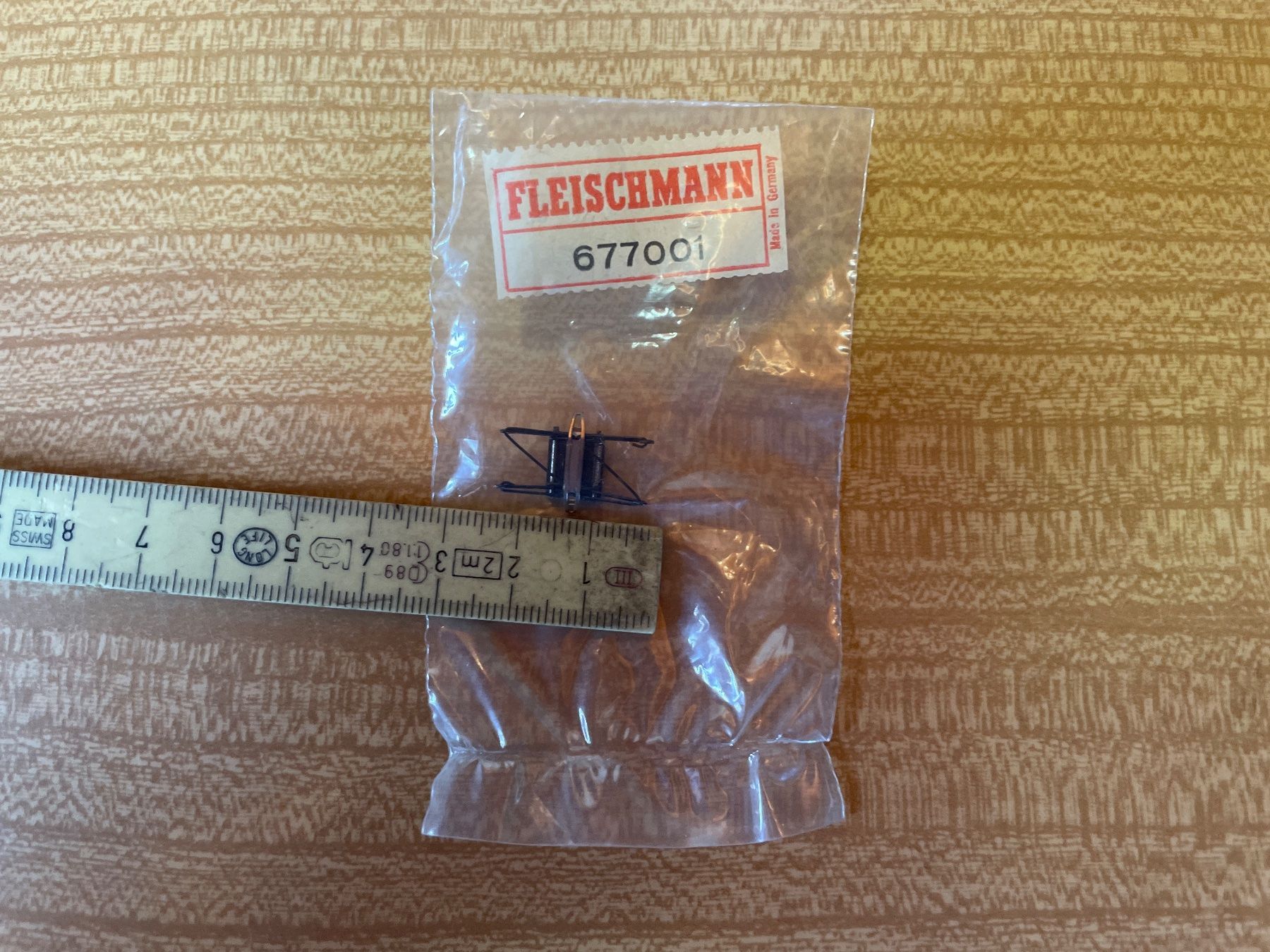 Fleischmann Modelleisenbahnen: Fleischmann H0 Bügel 677001 – Neu (gemäss Beschreibung) aus Suhr von Daneli7 2