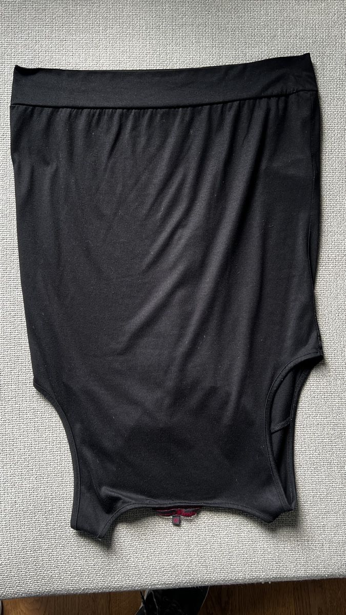 Top: Schwarzes Top, Grösse M – Usato da Schaffhausen venduto da Halu279 5