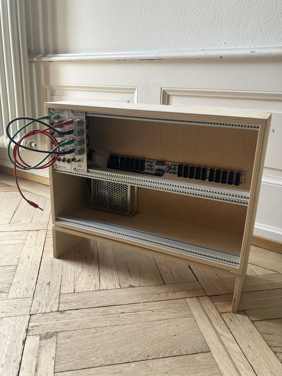 Doepfer Musikinstrumente: Eurorack Case 6U 84HP inkl. 2 Doepfer Module – Gebraucht aus Basel von LBKonsum444 1