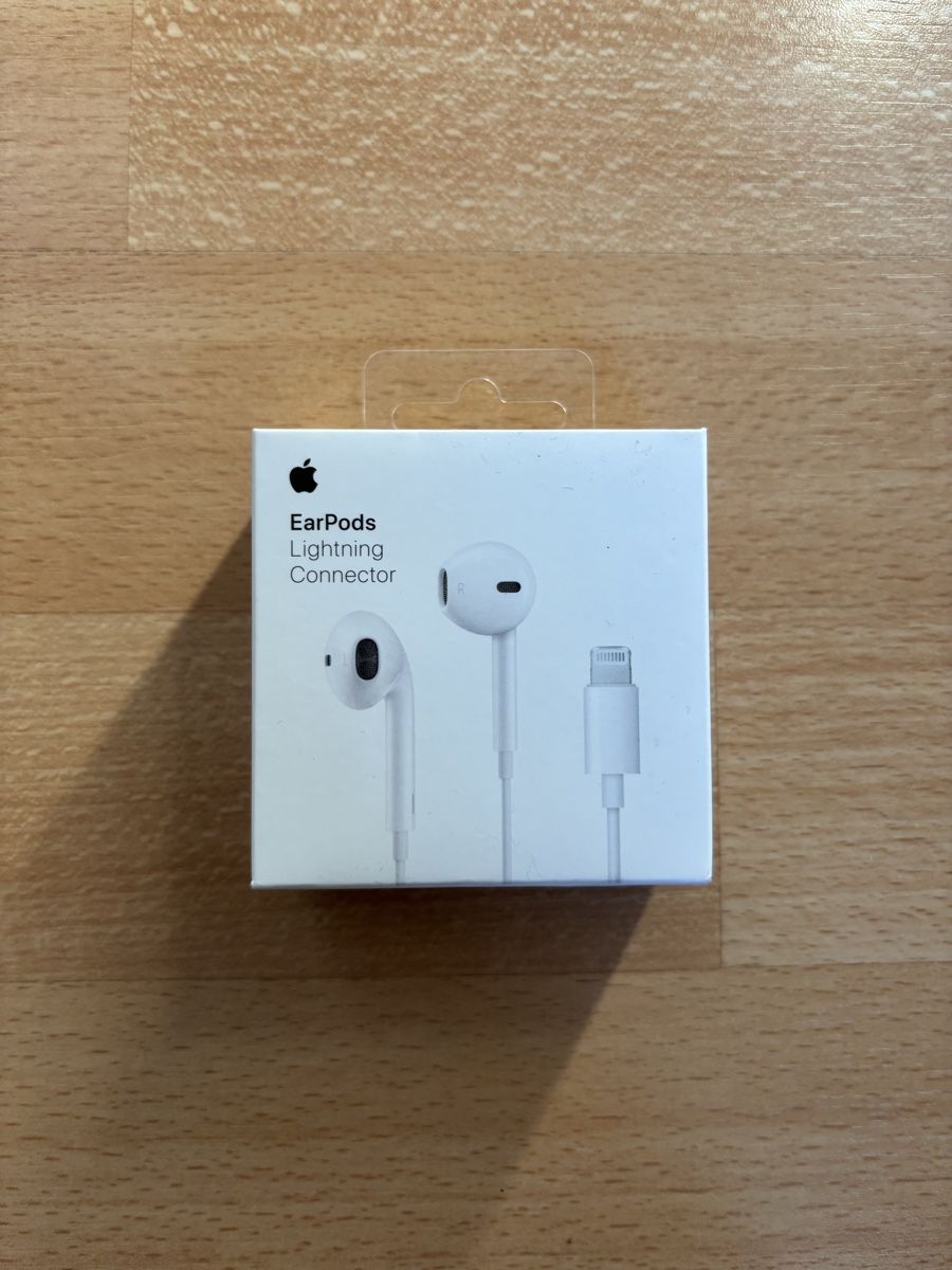 Apple Casques audio: Apple Lightning EarPods – D'occasion à Bern par wisemagpie