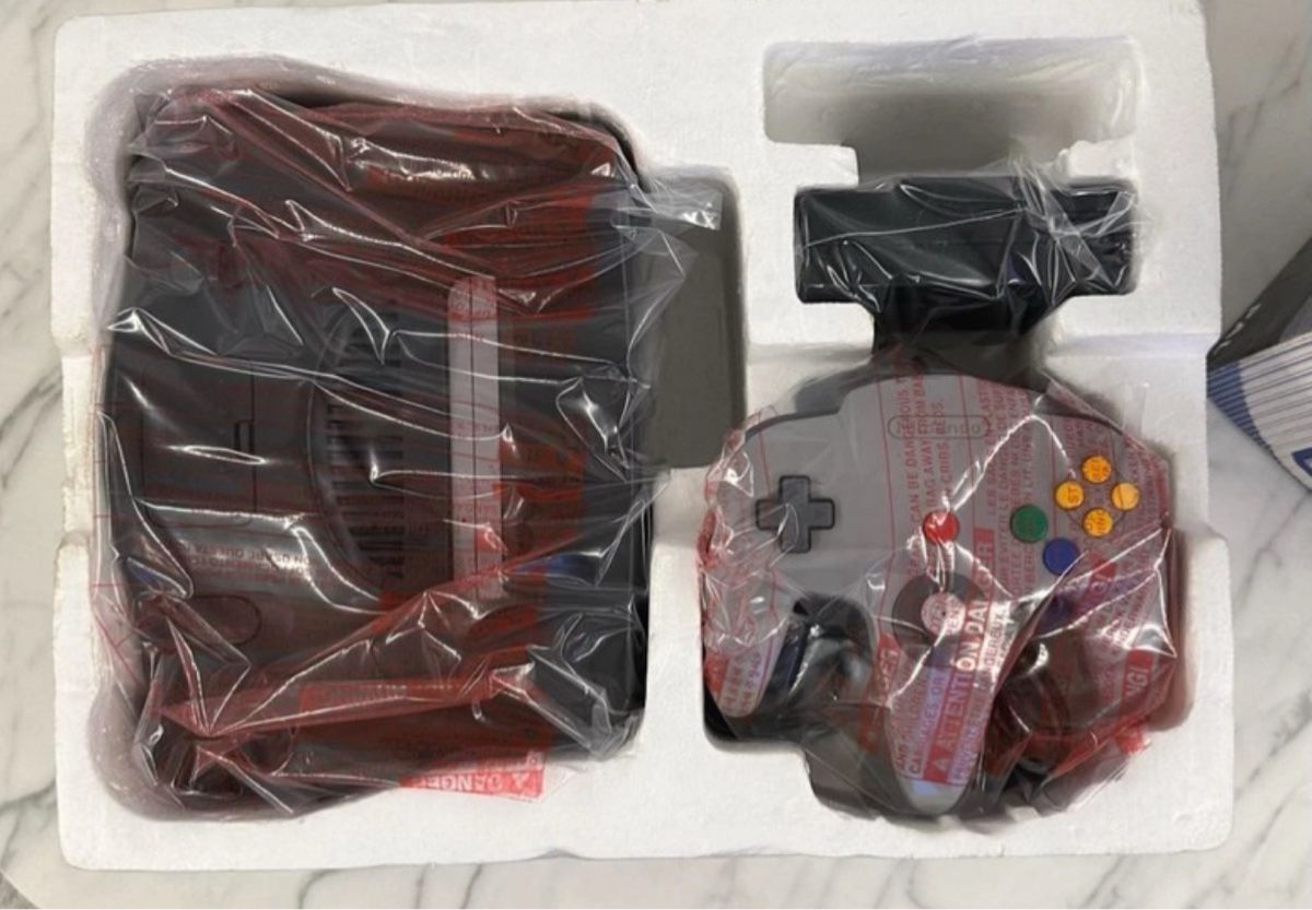 Nintendo Console: Nintendo 64 mario PAK ovp – Usato da Taverne venduto da Niko-Bellic 2