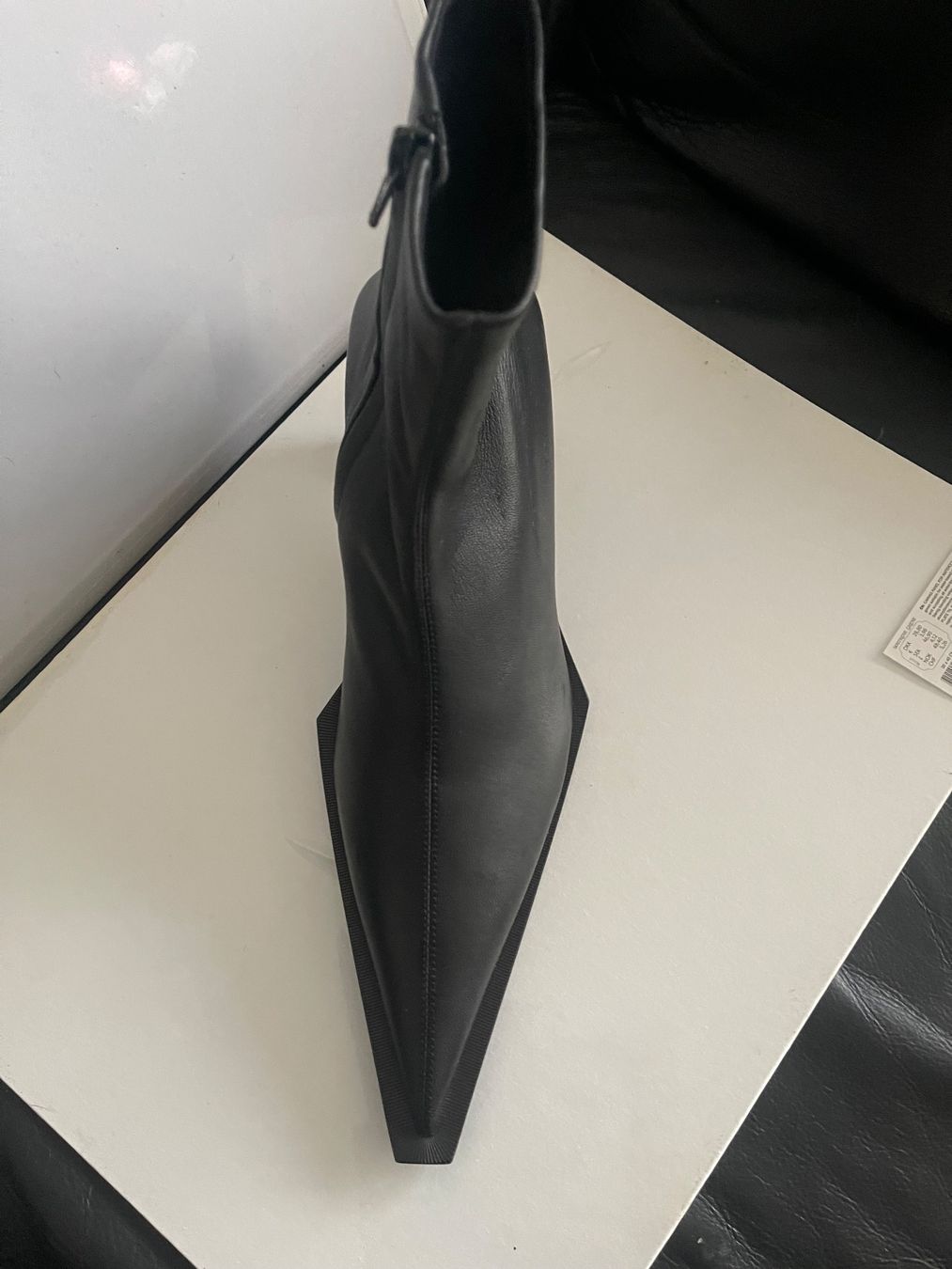 Balenciaga Chaussures femmes: BALENCIAGA   Neu – Neuf avec emballage d'origine à Hinterkappelen par lid_9h7j 6