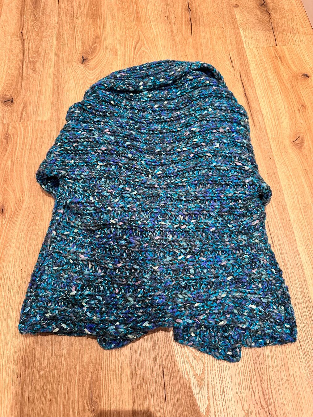 Maglioni & Felpe: Winter Strickjacke, handgestrickt, Gr. M – Usato da Tuggen venduto da wollistar 4