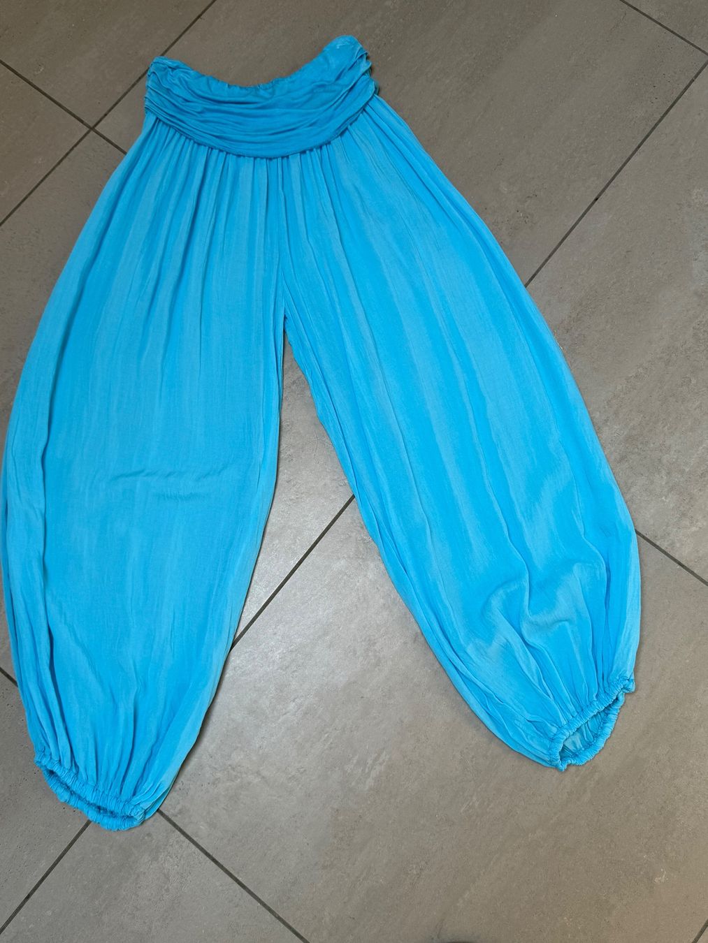 Pantalons: Boho Pumphose aus Italien – Neuf (Voir description) à Sigriswil par ck56