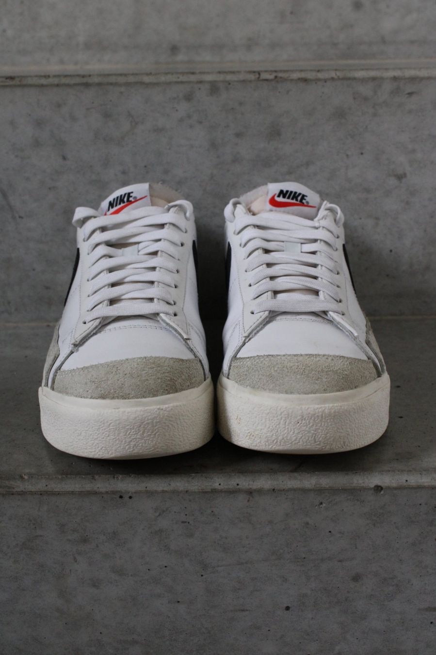 Nike Scarpe da uomo: Nike Blazer Low '77 Platform Sneakers – Usato da St. Gallen venduto da look-twice 4