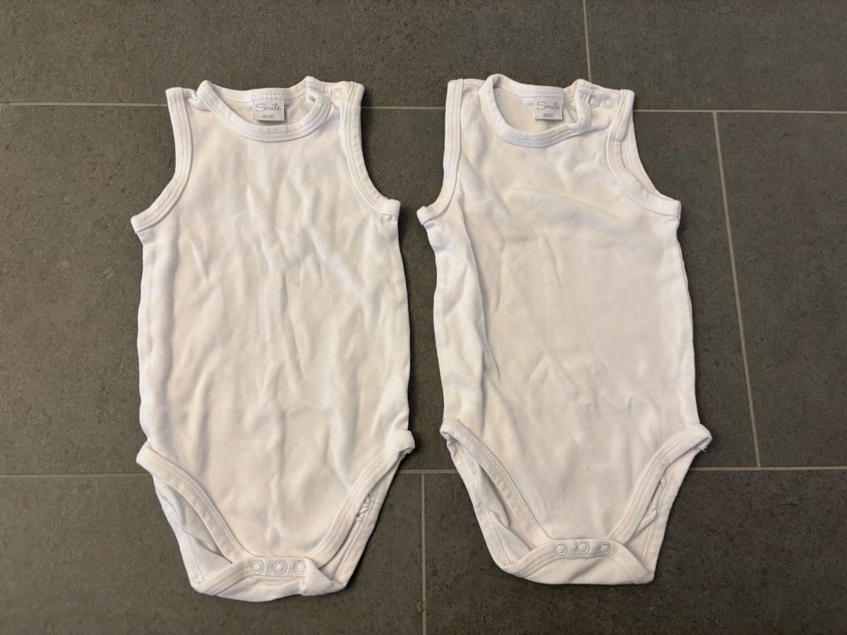 Kleiderpakete & -sets: Kurzarmbodies, Gr 86/92 – Gebraucht aus Breitenbach von mi95st