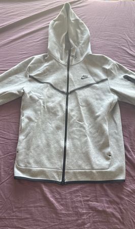 Nike Tech Fleece