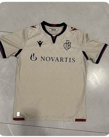 FC Base Trikot Saison 22/23