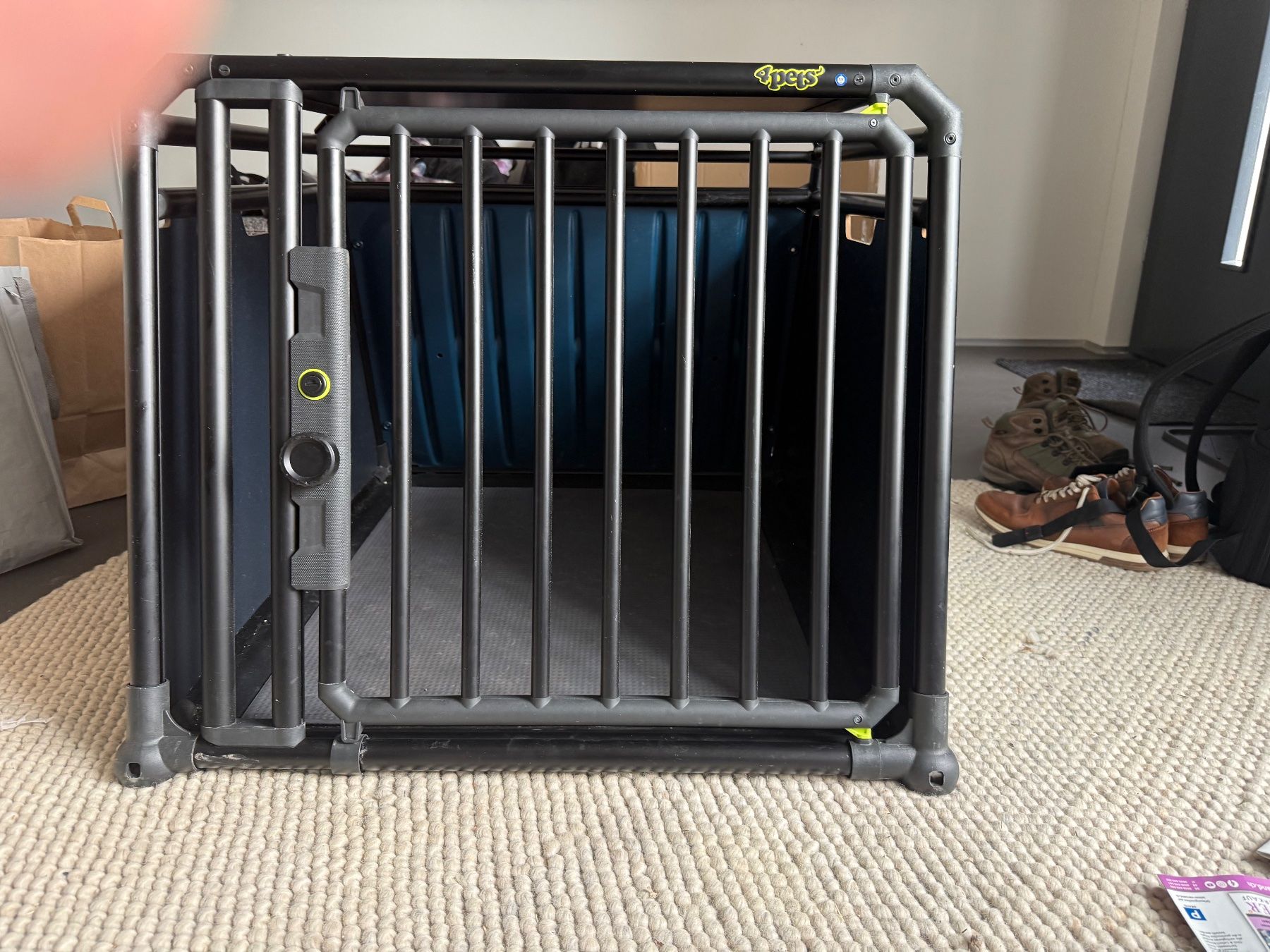 4pets Gabbie, trasporto & Sicurezza: 4pets Pro Noir 4 L – Usato da Freienbach venduto da wil_w96b 2