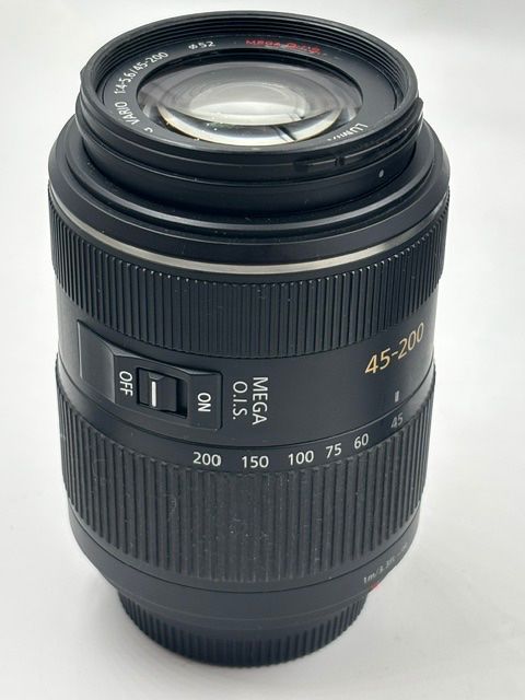 Panasonic Obiettivi: Panasonic Lumix 45-200mm H-FS045200 – Usato da Seewis Dorf venduto da Plebejus