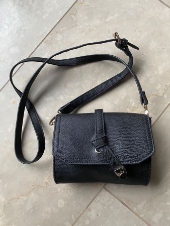 Carpisa Handtasche schwarz