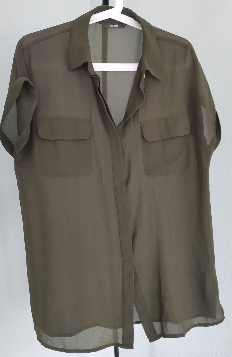 Camicette: Khaki Sommerbluse, Grösse 40 – Usato da Ittigen venduto da hasihasi10