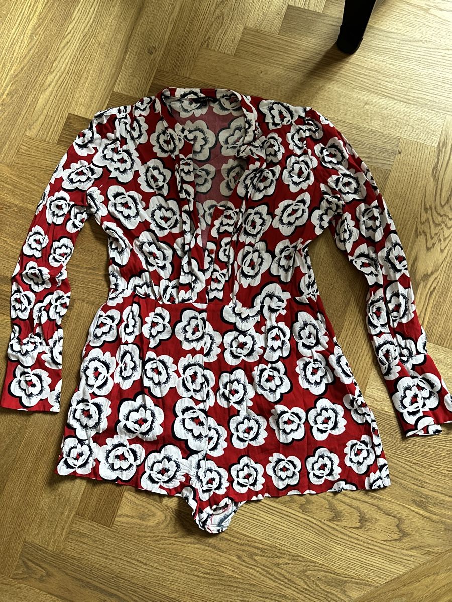 Tara Jarmon Tute: Jumpsuit Tara Jarmon – Usato da Zürich venduto da NicolaLauraJoy 2