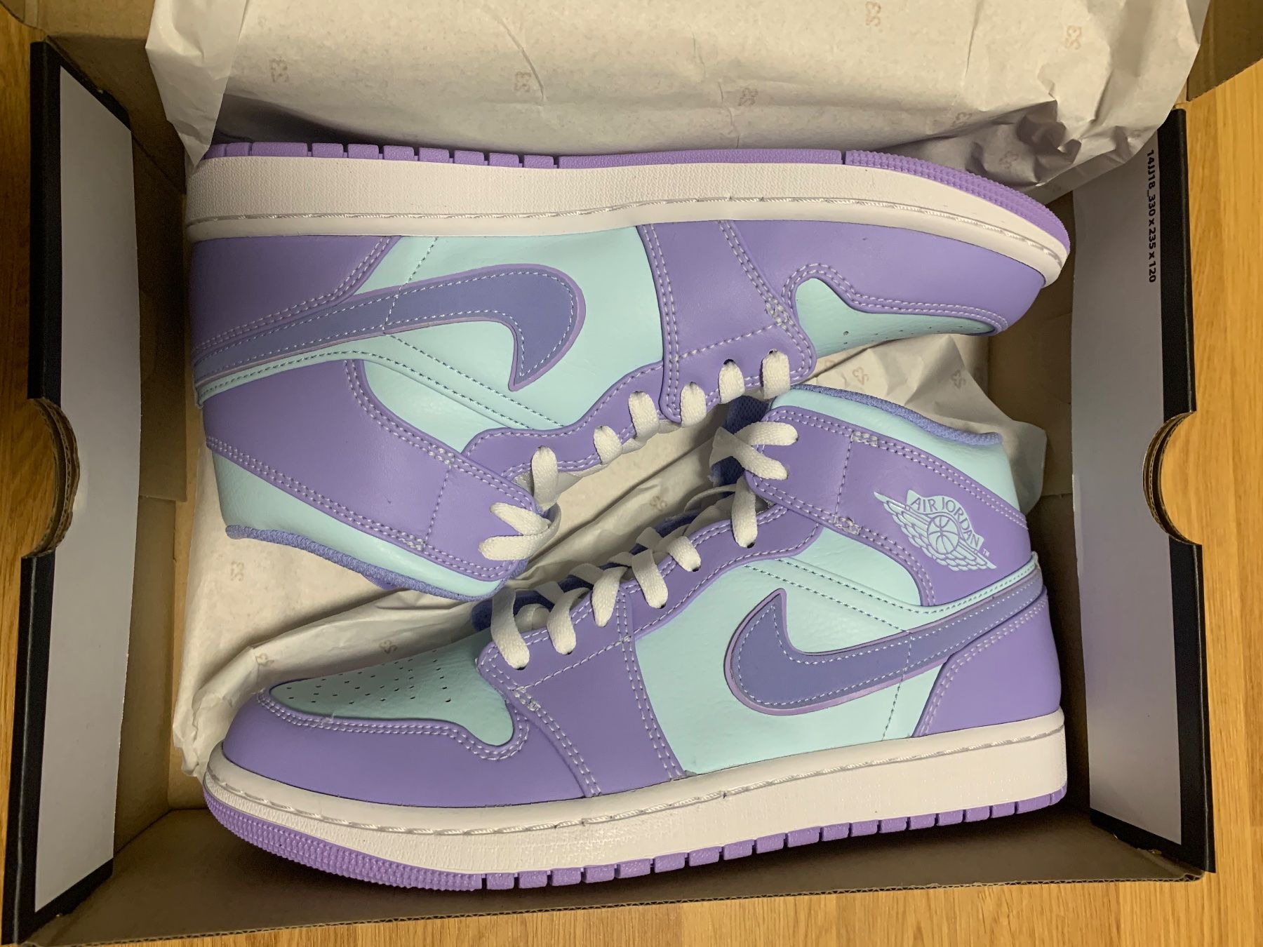 Jordan Scarpe da uomo: Air Jordan 1 – Nuovo (secondo la descrizione) da Wettingen venduto da Airjordan