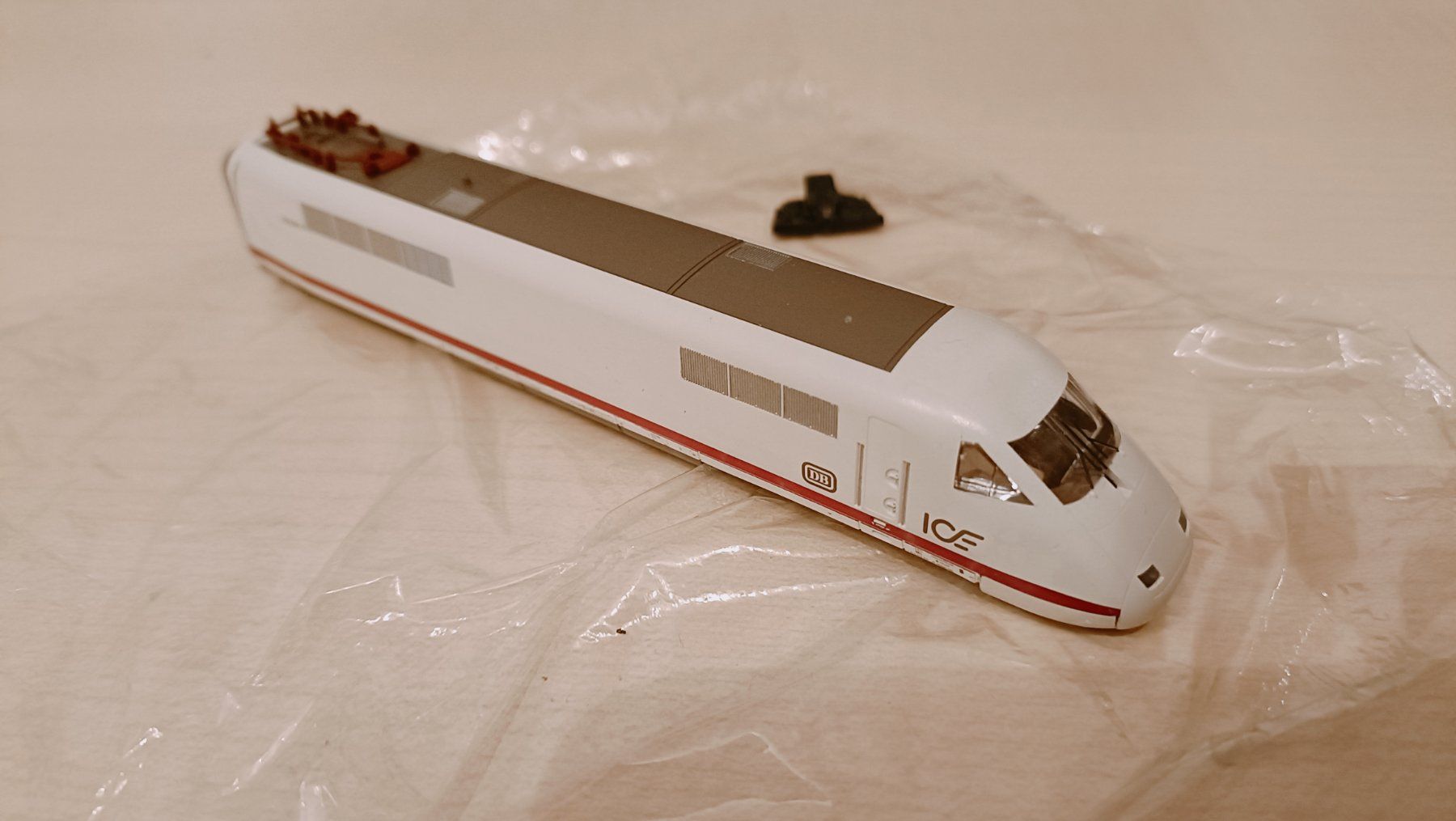 Trix Trains électriques: Gehäuse zu ICE Triebkopf Minitrix – D'occasion à Bad Ragaz par goalman1974