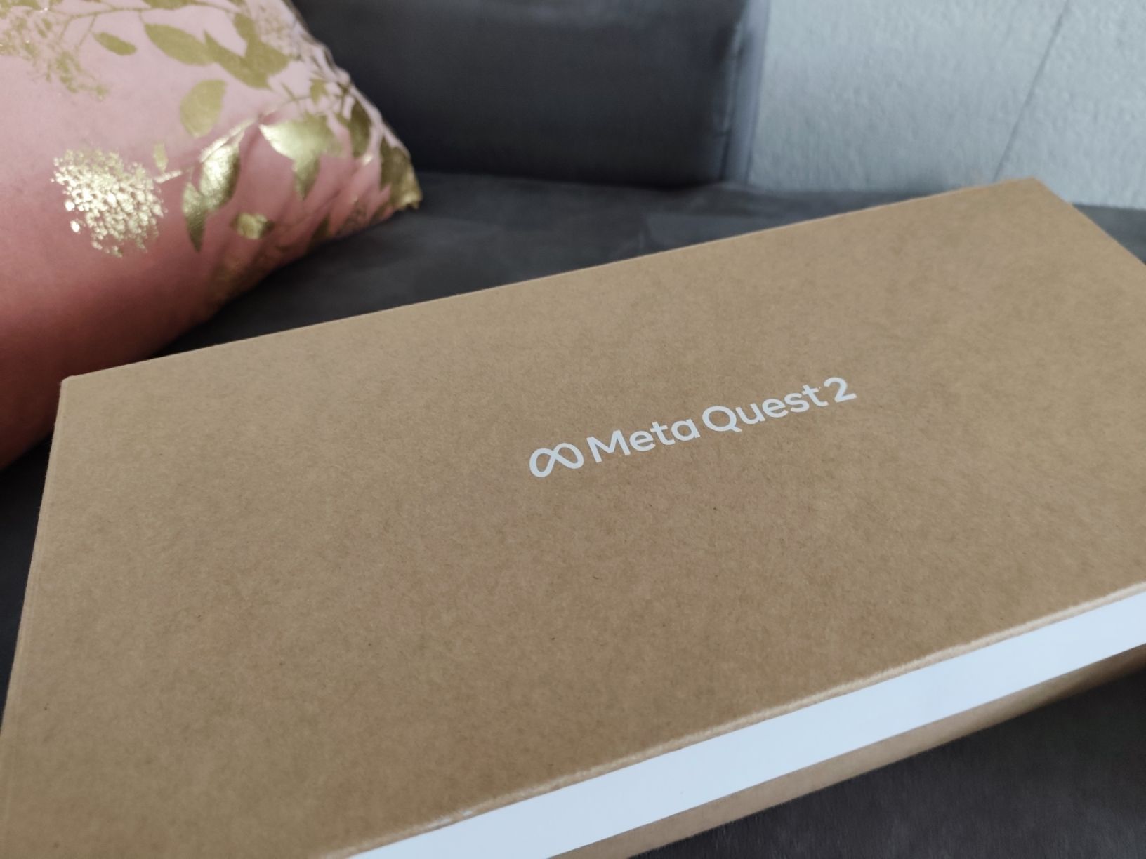 Meta Casco VR: Meta Quest 2 - Casque de réalité virtuelle - Comme neuf! – Usato da Delémont venduto da Jjuracorsica