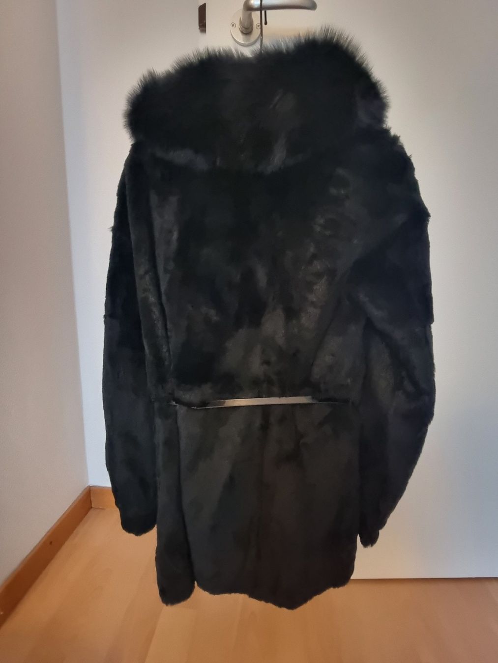 Giacche: Winterjacke Kunstpelz – Usato da Bern venduto da belarus2 1
